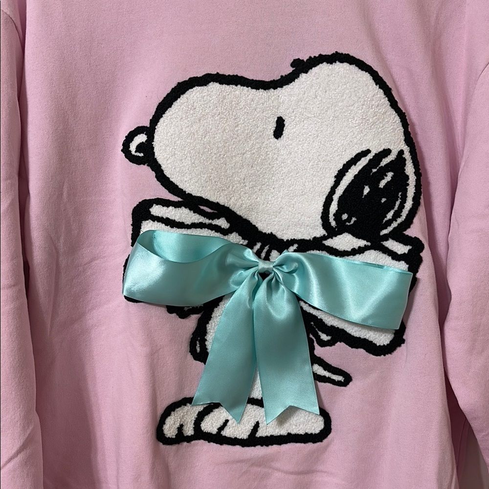 NWT Peanuts Pink Sweatshirt with Snoopy and Blue Bow - Picture 3 of 10